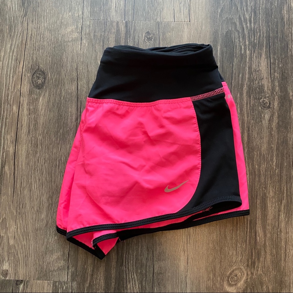 🌼Nike Dri-Fit Shorts🌼